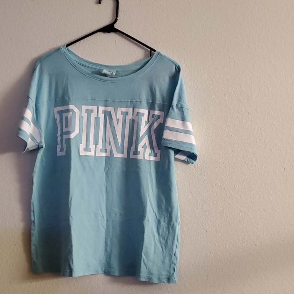 V/S Pink short sleeve tshirt